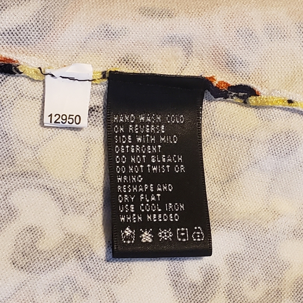 August Silk Cardigan - size M - Picture 12 of 15